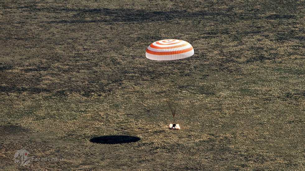 بازگشت سه فضانورد اکسپدیشن_۶۴ به زمین