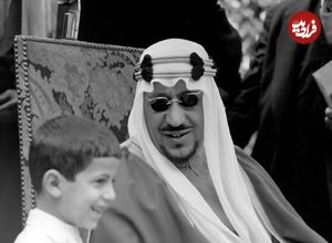 عکس؛ سفر در زمان؛ ملک سعود، پادشاه عربستان و برادرش پیش از تاجگذاری جورج ششم در لندن؛ سال 1316