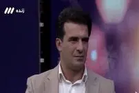 (ویدئو) وقتی یوسف تیموری وسط برنامه زنده روی دور شوخی می‌افتد