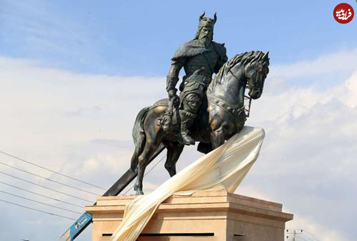 خوشامد توس به رستمدستان