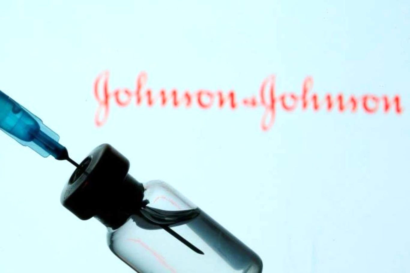 واکسن‌های فایزر و جانسون اند جانسون به ایران می‌آیند؟