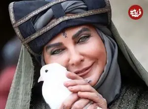 عکس| سفر زمان؛ تیپ و چهره باورنکردنی «لعیا زنگنه» روی صحنه تئاتر؛ سال 98