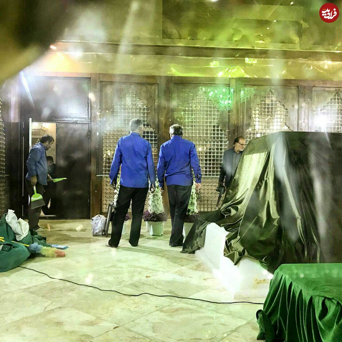 تصویری از داخل ضریح امام راحل محل دفن هاشمی رفسنجانی