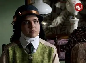 ببینید| سفر در زمان؛ «سیما» سریال سوجان در جشن تولد 29 سالگی اش؛ سال 1400