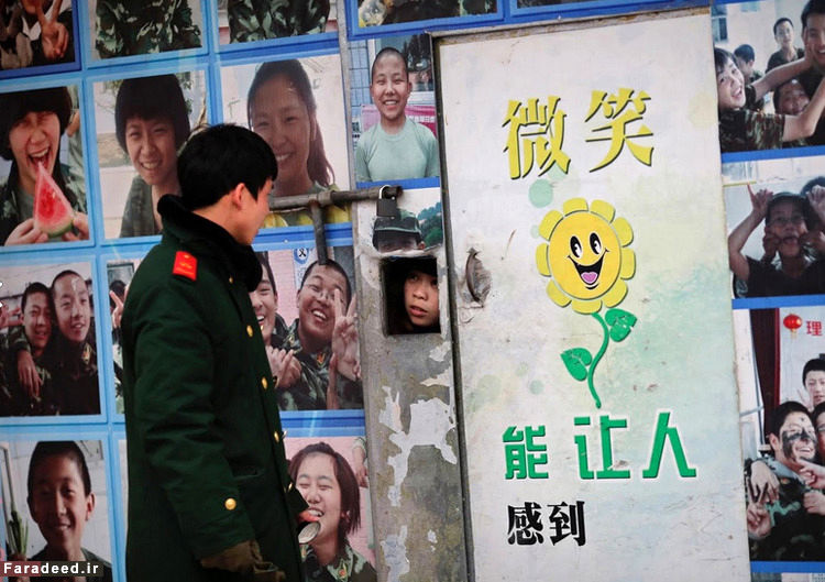 (تصاویر) کمپ ترک‌اعتیاد به اینترنت در چین