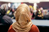 هوویم پیامک‌های زشت می‌فرستد