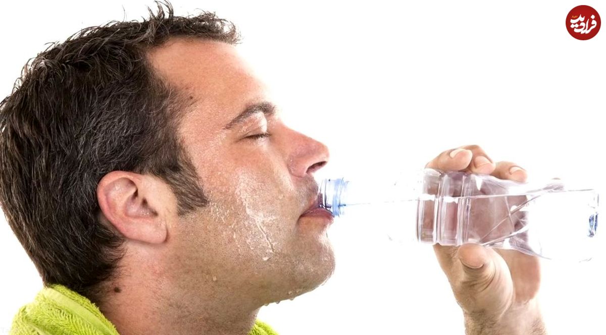 نوشیدن آب چه نقشی در کاهش وزن دارد؟