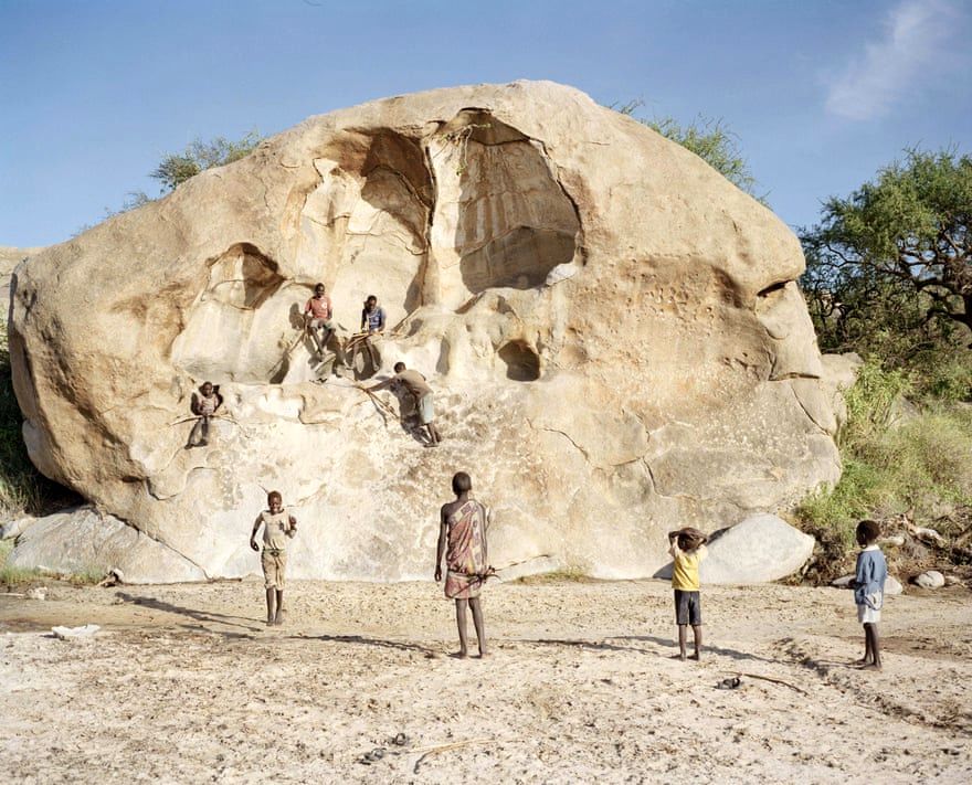 تصاویر/ آخرین قبیله شکارچی در تانزانیا
