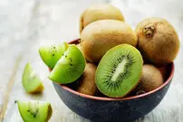 کیوی را جایگزین قرص آسپرین کنید!
