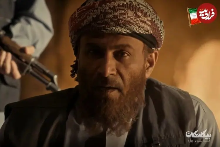 عکس| سفر در زمان؛ «قاضی دیاب» سریال بیگانگان در فتوکال یک فیلم؛ سال 1402