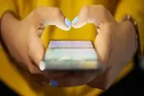 ۱۰ چیز به ظاهر ساده که هرگز نباید در شبکه‌های اجتماعی منتشر کنید