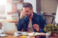 پنج اسانس موثر در درمان سر درد