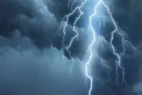 برخورد مرگبار صاعقه در نزدیکی کاخ سفید