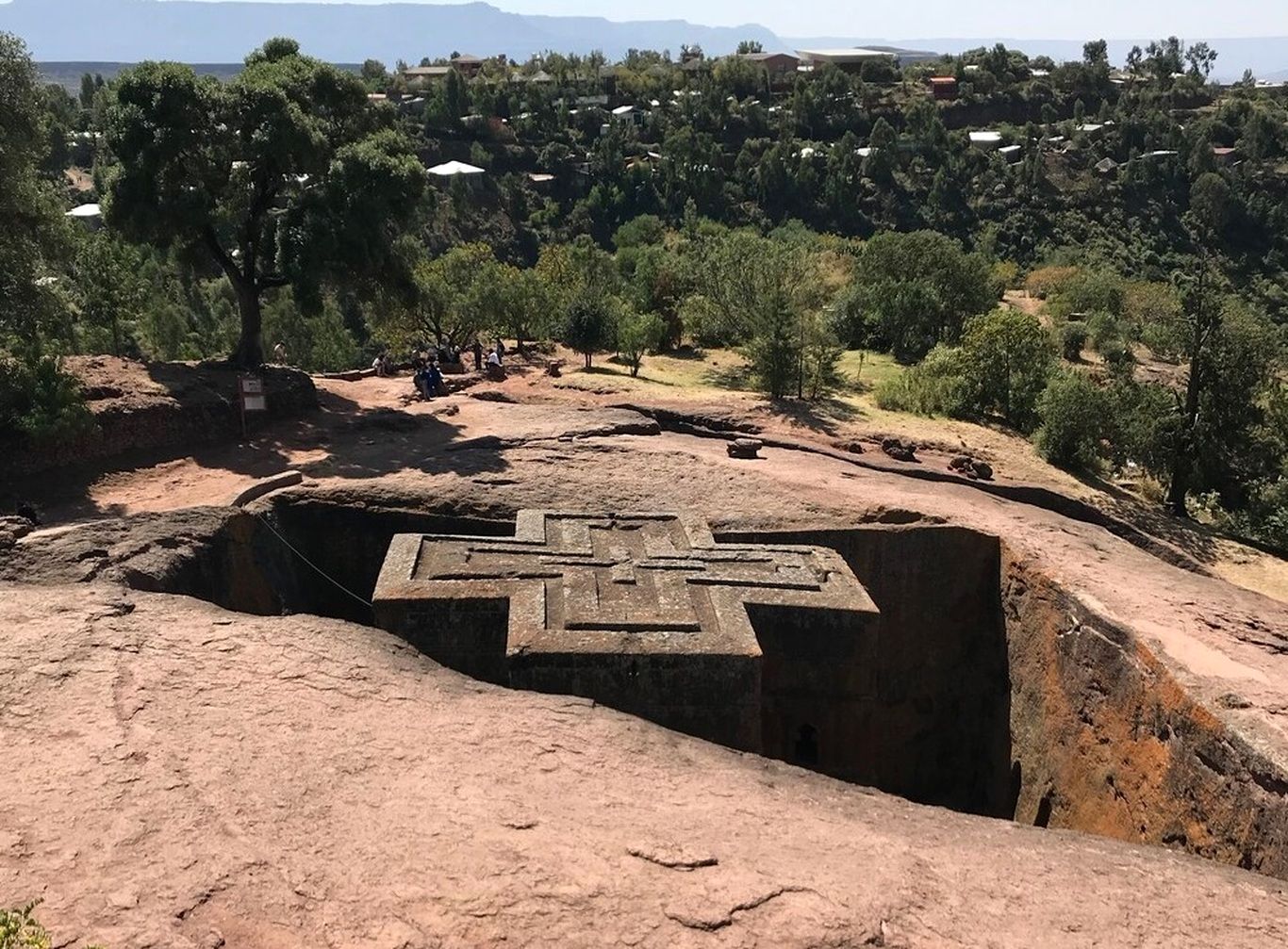 کلیسا‌های صخره‌ای اتیوپی؛ سازه‌های شگفت‌انگیز ۸۰۰ ساله
