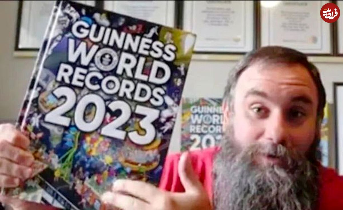 (تصاویر) ثبت ۹ رکورد جهانی برای مردی که هر چیزی را در ریش خود می‌گذارد!
