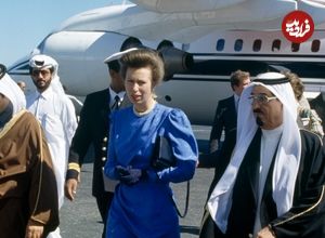 عکس؛ سفر در زمان؛ «شاهدخت آن، دختر ملکه الیزابت در حال شترسواری در قطر»؛ سال 1365