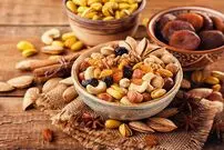 هشدار؛ در خوردن آجیل‌ها زیاده روی نکنید!
