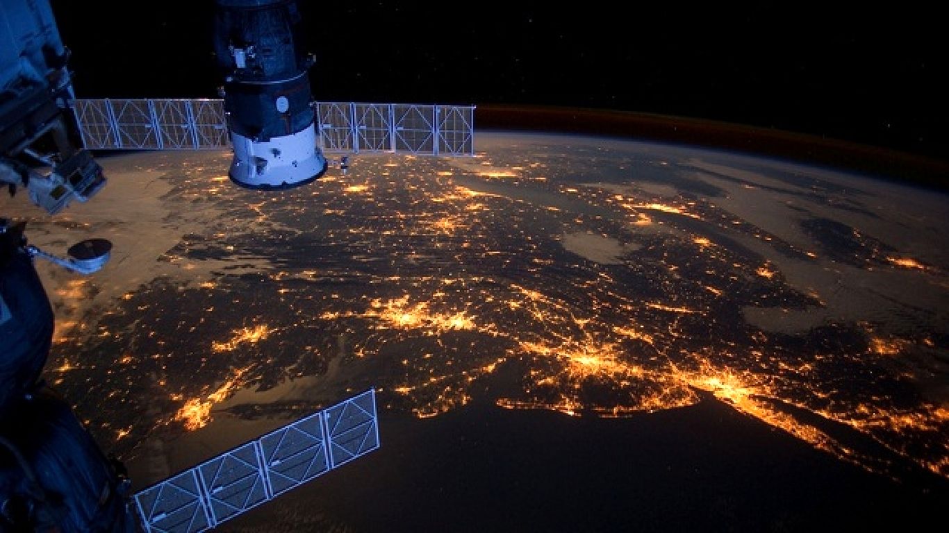 (ویدئو) نمای خیره کننده‌ای که ایستگاه فضایی چین از زمین منتشر کرد