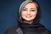 (عکس) پوشش متفاوت وجالب خانم بازیگر روی آنتن زنده!