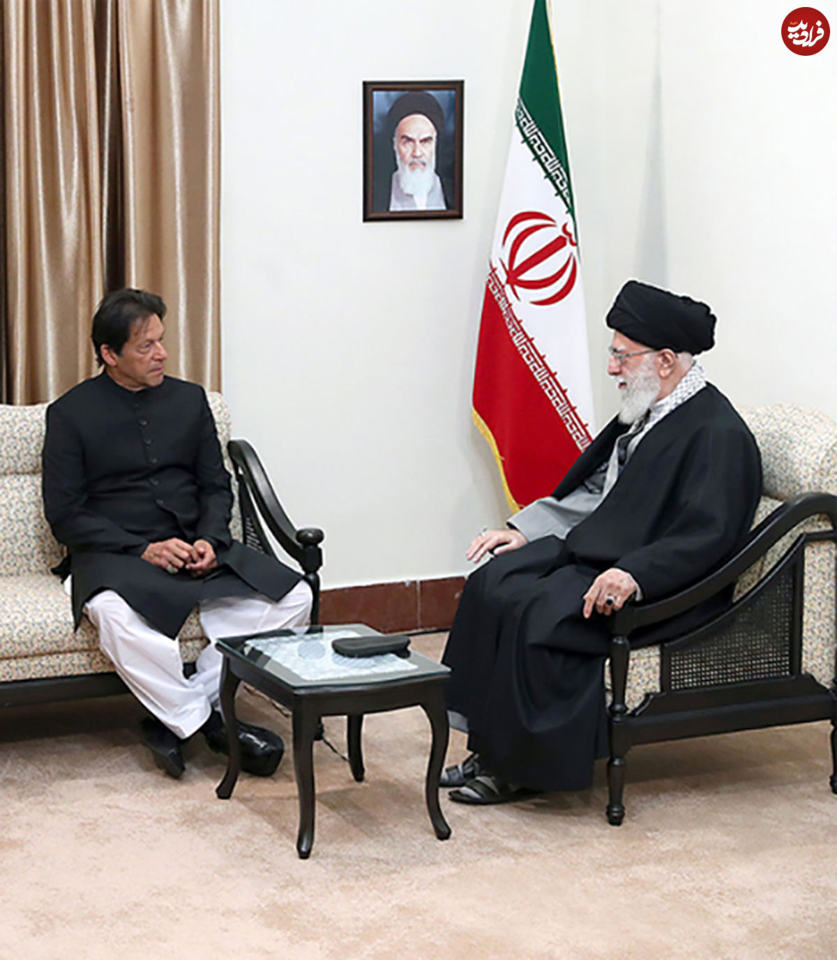 صحبت مقام معظم رهبری در دیدار با عمران خان