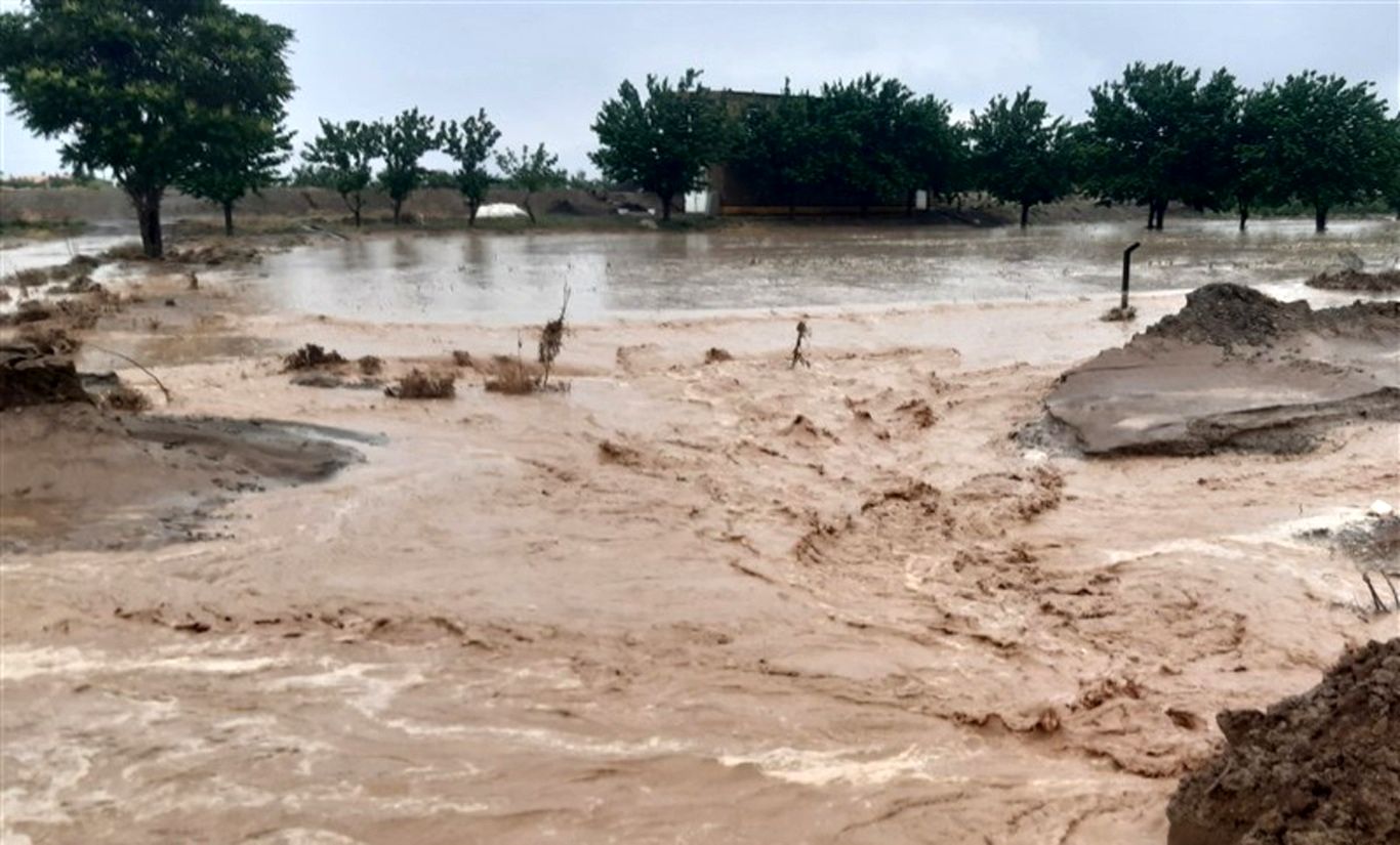 (ویدئو) جاری شدن سیلاب در مهاباد