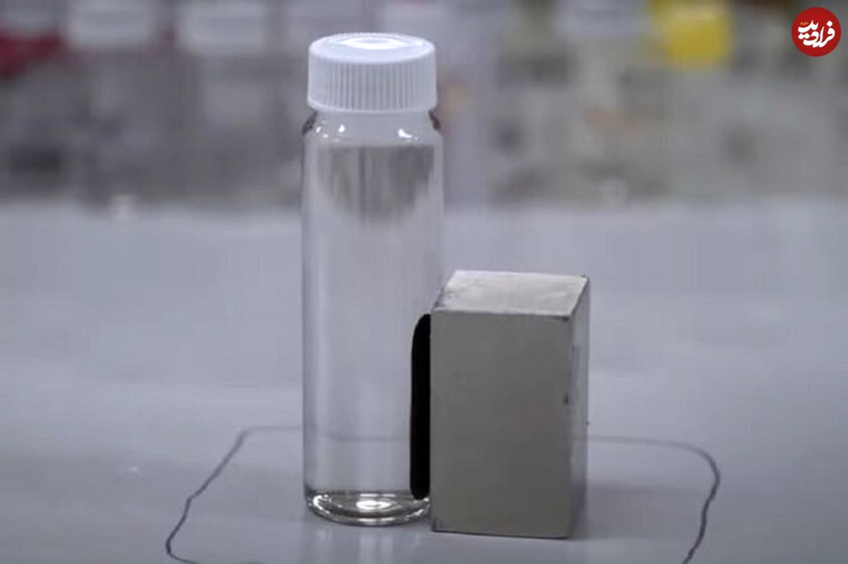 حذف عجیب مواد شیمیایی همیشگی از آب با یک محلول مغناطیسی