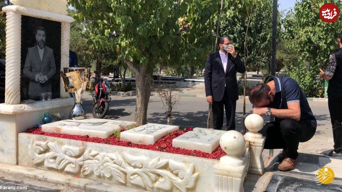 پرسپولیسیها بر سر مزار انصاریان و میناوند