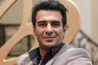 (ویدئو) ترقه انداختن یوسف تیموری زیر پای مجری وسط برنامه تلویزیونی