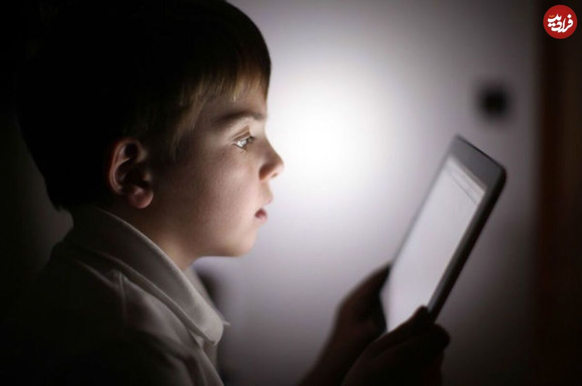 «سندروم صفحات الکترونیک»؛ تهدیدی برای کودکان