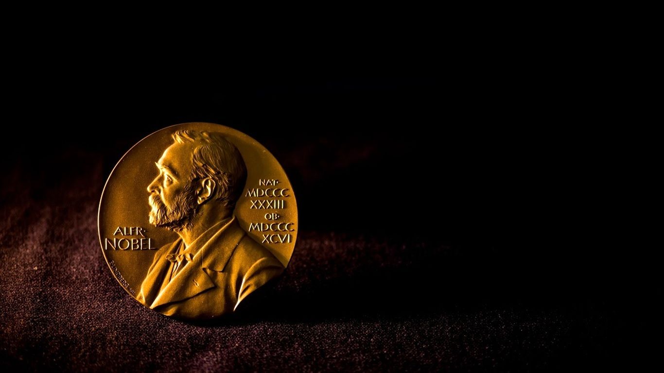 بدترین جوایز نوبلی که در طول یک قرن اخیر اهدا شد!