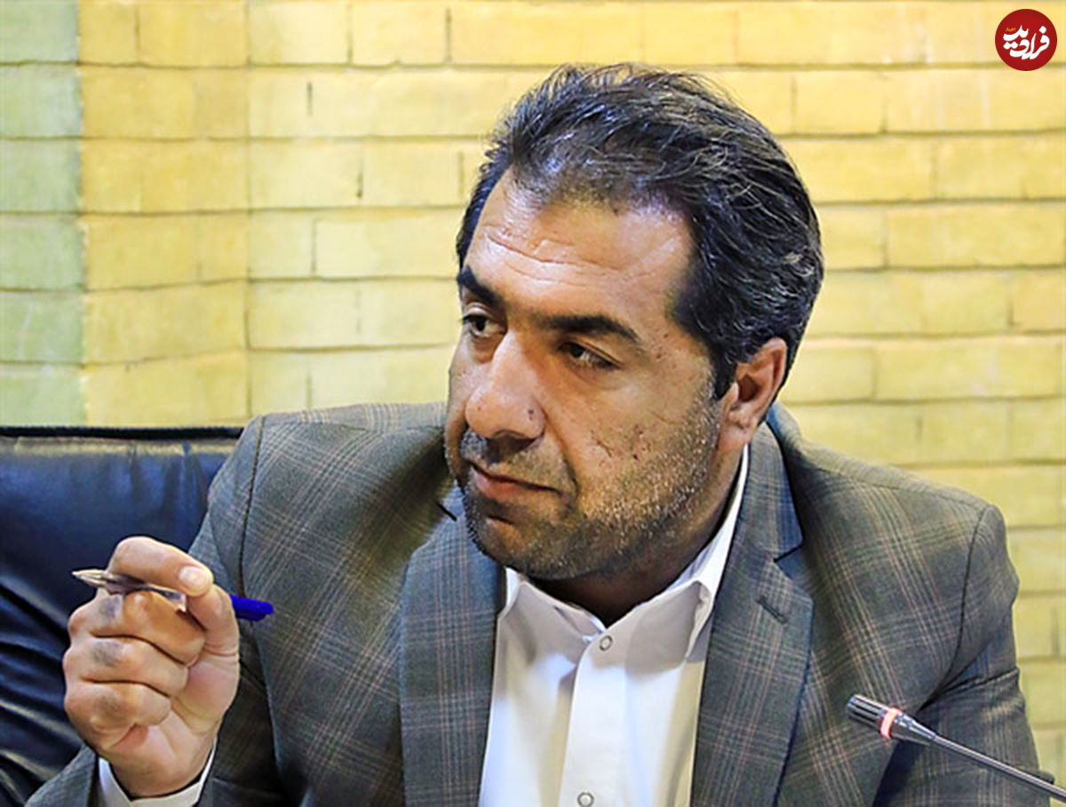 سه گانه جناح زدایی به سبک افکار عمومی