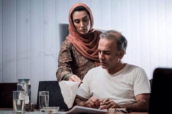 جنگ علنی شبکه‌های ماهواره‌ای با سینمای ایران