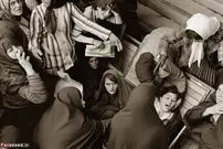 عکس نوشت/ شور و هیجان انقلابیون
