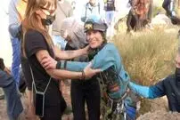 (ویدئو) یک زن اسپانیایی که ۵۰۰ روز غار نشینی کرد؛ اشتیاق برای غذا‌های تازه و لباس تمیز