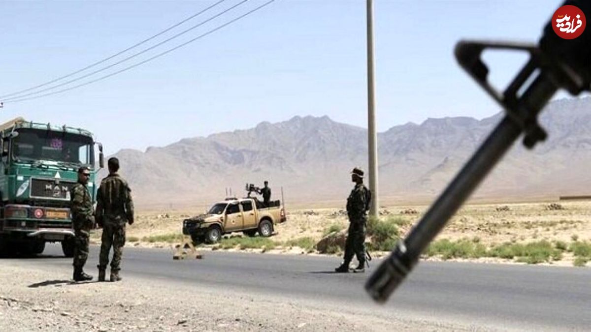 ببینید؛ اولین تصاویر از درگیری مسلحانه پلیس با عوامل تروریستی؛ عکس پلیسی که به شهادت رسید
