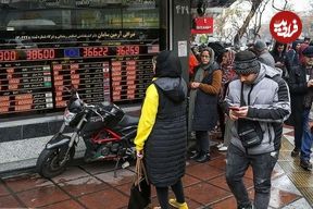 مسیر متفاوت طلا و دلار در بازار تهران