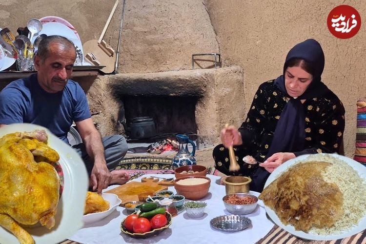 ببینید| غذای روستایی در ایران؛ پخت مرغ شکم پر توسط زوج روستایی
