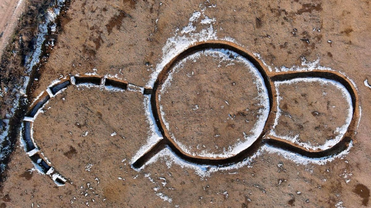 کشف یک بنای باستانی مرموز در فرانسه