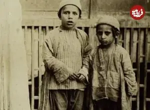 عکس| سفر زمان؛ عکس یادگاری «زن ایرانی و چهار پسرش» در دوران قاجار
