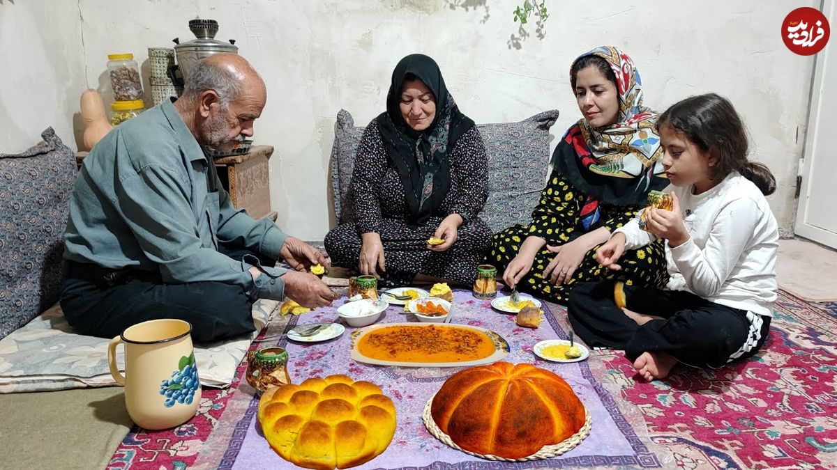 ببینید| غذای روستایی در ایران؛ تهیه مربا و نان سنتی با کدو تنبل