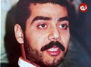 عکس| سفر در زمان؛ «عدی صدام حسین» و برادرش در حال تبادل فشنگ در بغداد؛ سال 1378