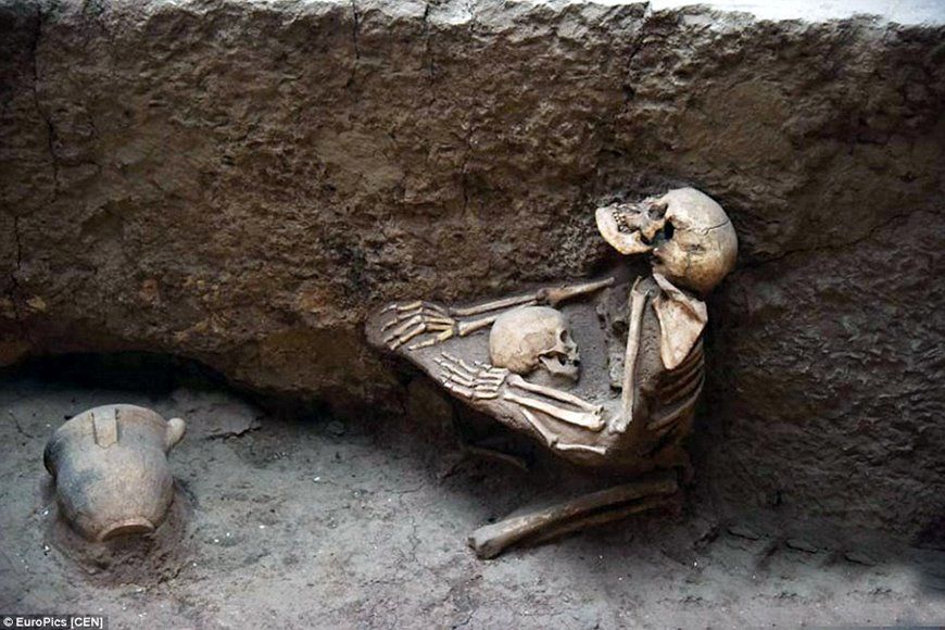 (تصاویر) پمپی مشرق‌زمین؛ نمایش قربانیان زلزله 4000 سال پیش چین برای اولین بار