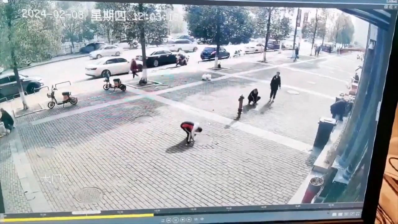 (ویدئو) ترقه بازی حادثه‌ساز در چین 
