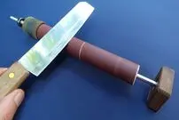 (ویدئو) نحوه ساخت یک ابزار همیشگی برای تیز کردن آسان و سرعتی چاقو