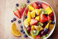 زیان‌بار بودن مصرف میوه بعد از غذا؛ حقیقتی علمی یا افسانه‌ای بدون ریشه علمی؟