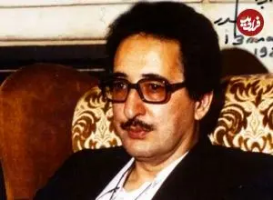 عکس| سفر در زمان؛ «بنی‌صدر و مسعود رجوی» بعد فرار از ایران در پاریس؛ سال 60