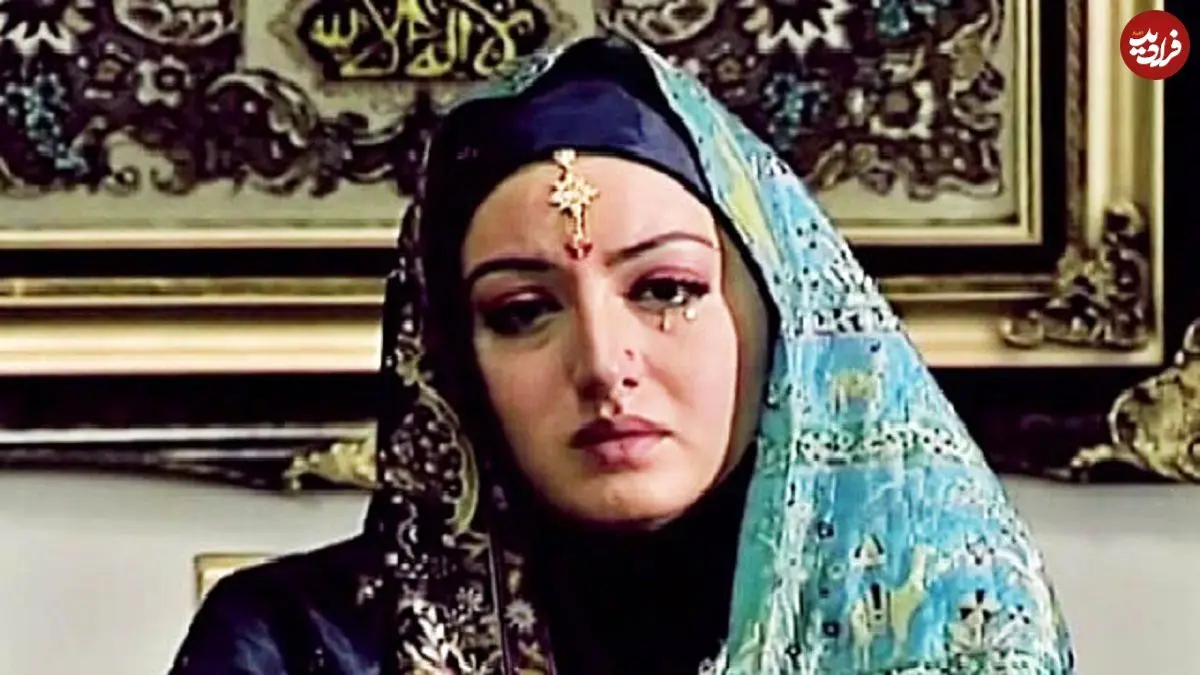 عکس| سفر در زمان؛ «داریوش سلیمی و شیلاد خداداد» در پشت صحنه سریال مسافری از هند؛ سال 82