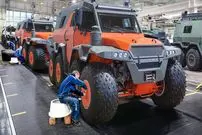 ببینید| مراحل طراحی و تولید خودروی غول پیکر 8 چرخ روسی اوتوروس شامان