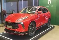 (عکس) رونمایی از لاماری ایما با امکاناتی بیشتر؛ رقابت داغ کراس‌اورهای چینی در بازار ایران 