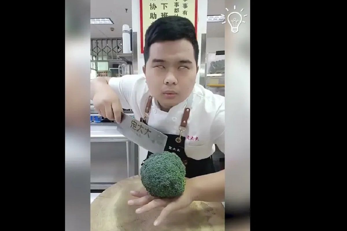 (ویدئو) مهارت خیره کننده این سرآسپز مشهور نابینا در برش زدن مواد غذایی
